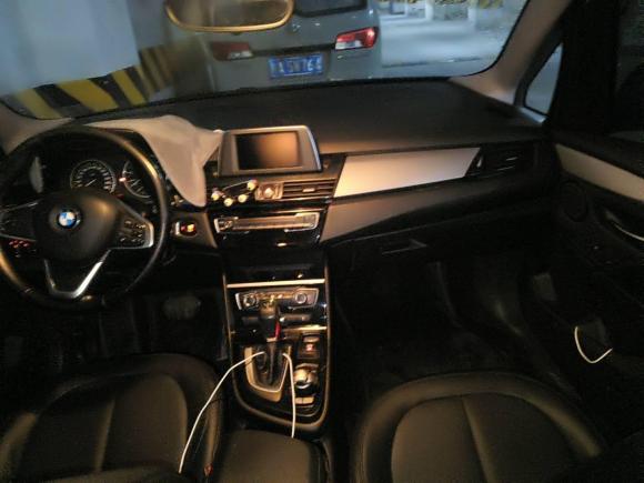 [成都·川S] 二手宝马宝马2系旅行车2016款 218i 时尚型