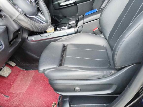 [上海·沪B] 二手奔驰奔驰GLB2020款 GLB 200 时尚型