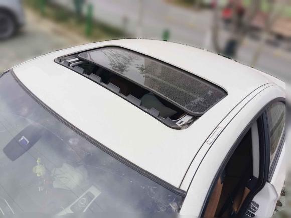 [武汉·鄂L] 二手宝马宝马3系2011款 320i双门轿跑车