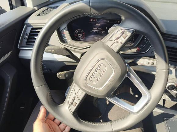 [广州·粤A] 二手奥迪奥迪Q5L2018款 40 TFSI 荣享时尚型 国VI