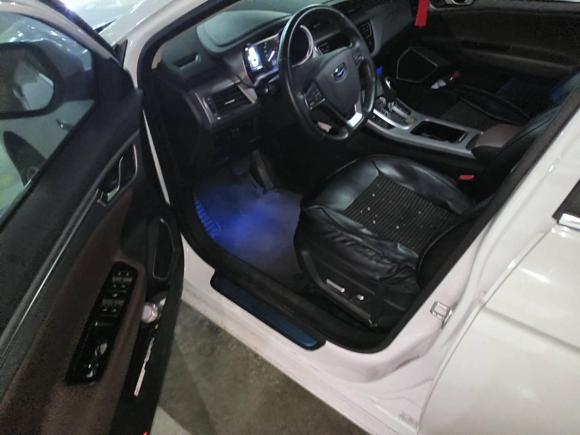 [宁波·浙B] 二手吉利汽车帝豪GL2018款 1.4T DCT尊贵智联型