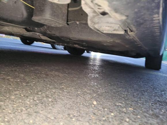 [青岛·沪M] 二手荣威荣威e5502016款 尊享版