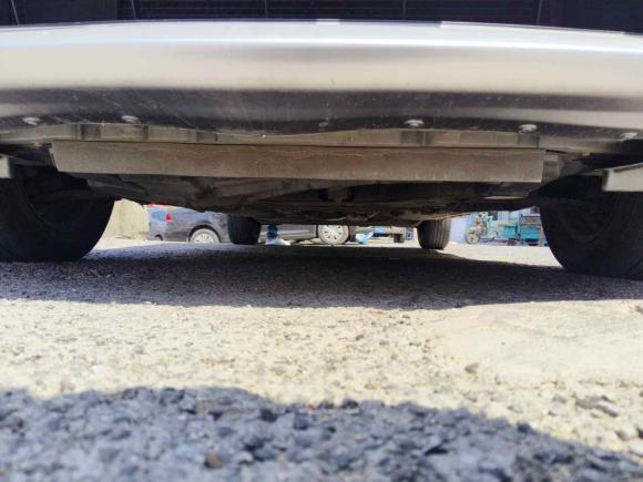 [青岛·鲁B] 二手日产骊威2013款 1.6XE 手动舒适版