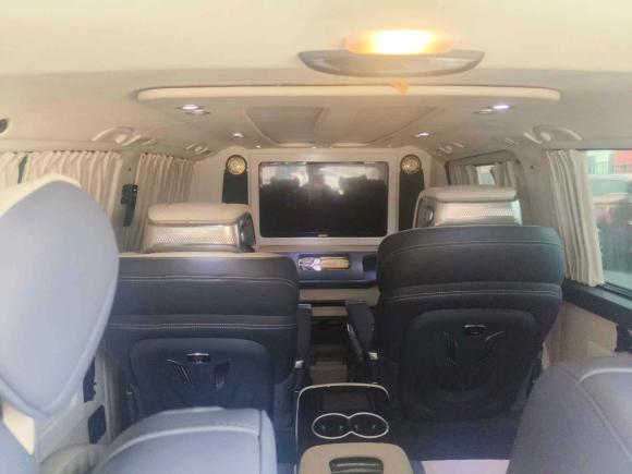 [武汉·鄂W] 二手奔驰威霆2011款 2.5L 7座行政版