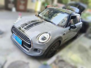 MINIMINI2021款 1.5T COOPER 经典派 五门版「上海二手车」「天天拍车」