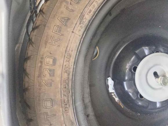 [苏州·苏E] 二手马自达马自达52011款 2.0L 自动豪华型