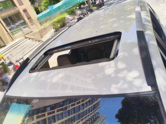 [上海·苏A] 二手宝骏宝骏5602017款 1.5T DCT尊享型