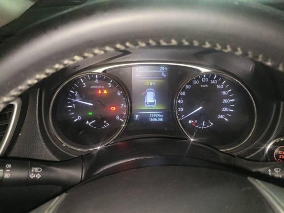 [常州·苏D] 二手日产奇骏2014款 2.5L CVT至尊版 4WD