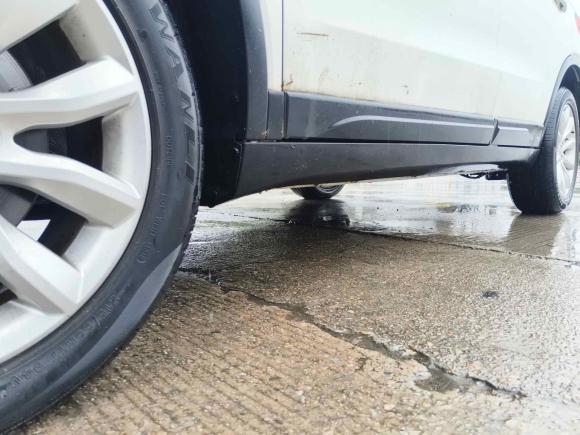 [芜湖·吉E] 二手奔腾奔腾X402018款 网红版 1.6L 手动舒适型