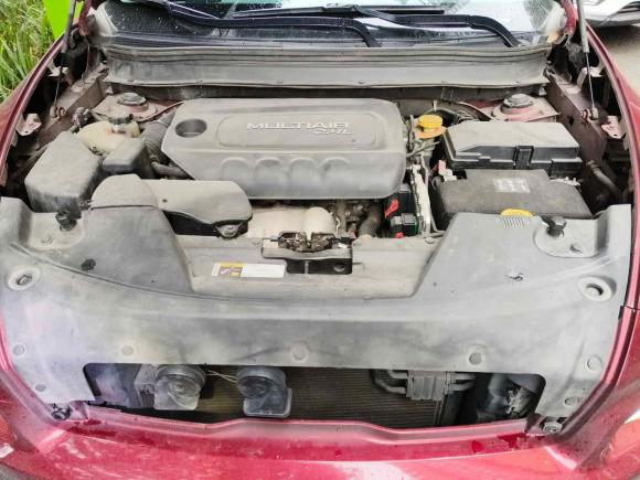 [成都·川A] 二手Jeep自由光2014款 2.4L 都市版