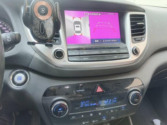 [宁波·浙B] 二手现代途胜2015款 1.6T 双离合两驱智能型