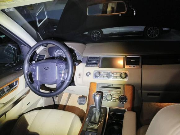 [广州·粤A] 二手路虎揽胜运动版2011款 5.0 SC V8 HSE