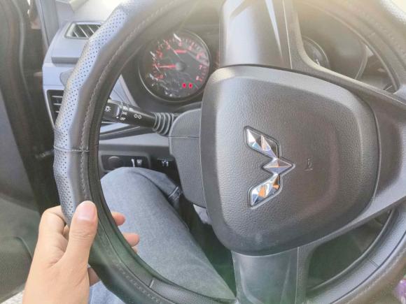 [南通·吉A] 二手五菱汽车五菱宏光2019款 1.5L S基本型国VI LAR