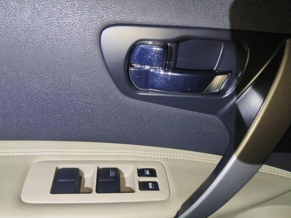 [成都·川A] 二手日产逍客2010款 20XFOUR 龙 CVT 4WD