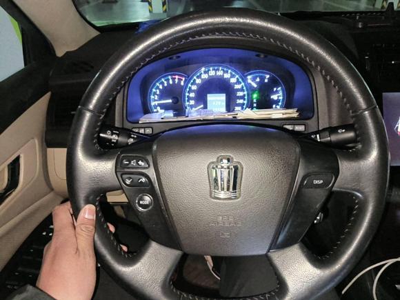 [南通·苏F] 二手丰田皇冠2010款 2.5L Royal 真皮天窗版