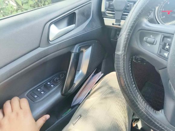 [台州·浙J] 二手标致标致4082014款 1.8L 自动豪华版