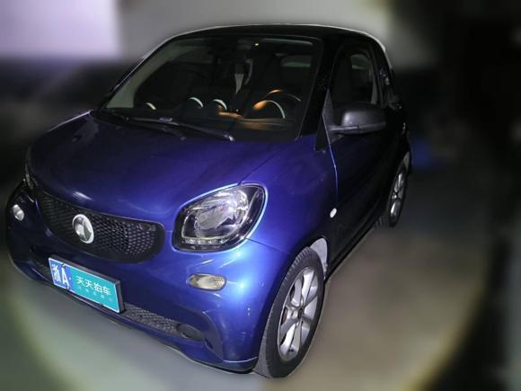 smartsmart fortwo2015款 1.0L 52千瓦硬顶灵动版「杭州二手车」「天天拍车」