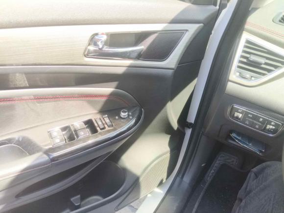 [上海·沪F] 二手长安长安CS752017款 尚酷版 1.5T 手动致享型