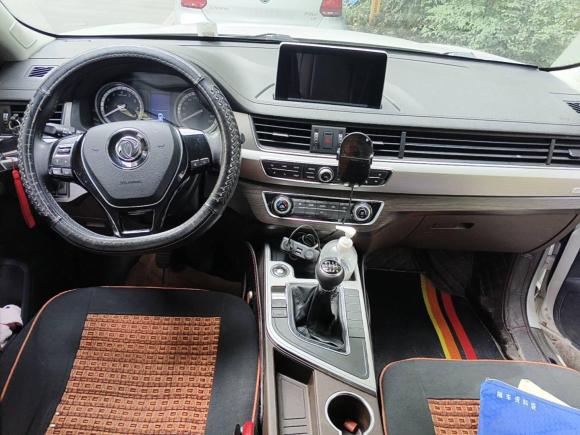 [成都·川A] 二手东风风行景逸X52017款 2.0L 手动尊享型