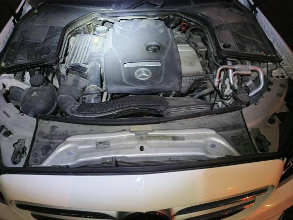 [青岛·鲁B] 二手奔驰奔驰C级2017款 C 180 L 运动版