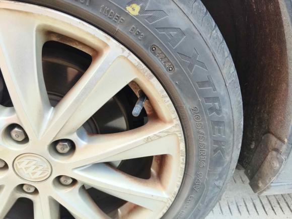 [上海·沪C] 二手别克威朗2017款 三厢 20T 双离合领先型