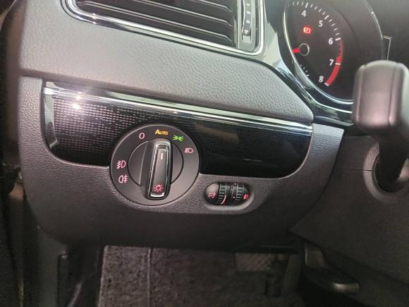 [西安·陕A] 二手大众速腾2018款 280TSI DSG豪华型