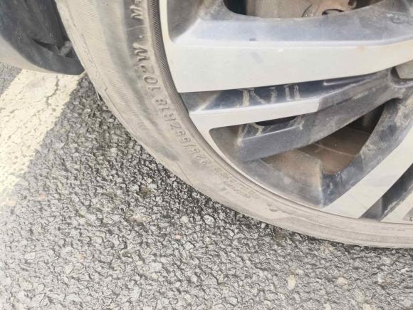 [常州·苏F] 二手标致标致50082017款 350THP 7座精英版