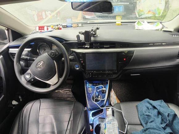 [佛山·粤E] 二手丰田雷凌2016款 双擎 1.8H GS E-CVT精英天窗版