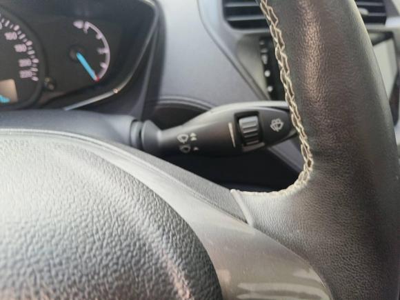 [成都·川A] 二手福特福睿斯2017款 幸福版 1.5L 手动时尚型