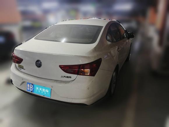 [青岛·鲁B] 二手别克威朗2017款 三厢 15S 自动领先型