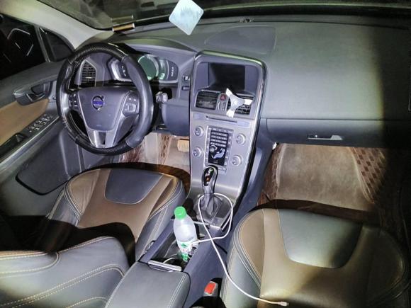 [济南·鲁S] 二手沃尔沃沃尔沃XC602016款 T5 AWD 智远版