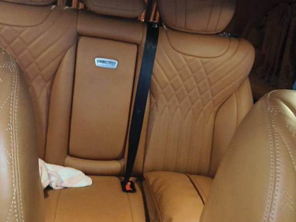 [广州·粤A] 二手奔驰威霆2021款 2.0T 商务版 7座