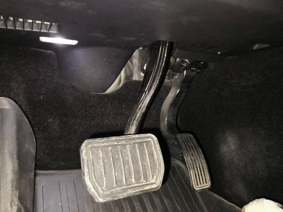 [深圳·粤B] 二手特斯拉Model 32020款 改款 长续航后轮驱动版