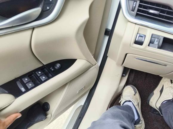 [上海·沪A] 二手凯迪拉克凯迪拉克XTS2014款 28T 舒适型