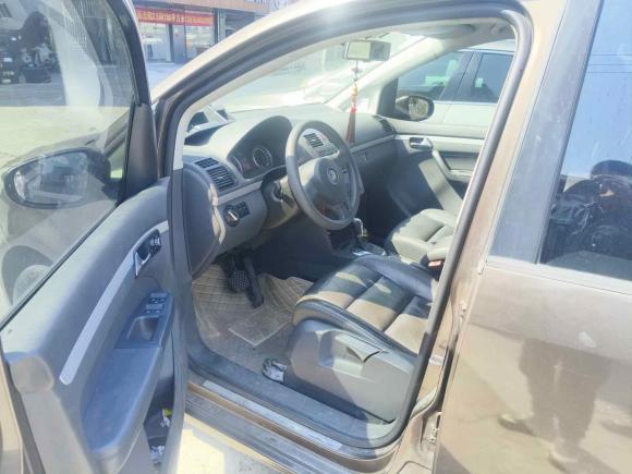 [上海·苏H] 二手大众途安2013款 1.4T DSG舒适版5座