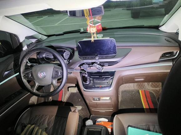 [西安·陕U] 二手别克别克GL82021款 陆上公务舱 652T 豪华型