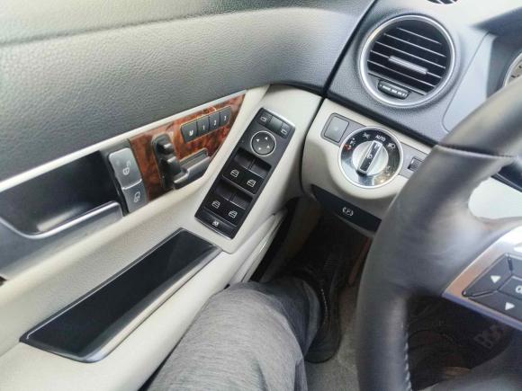 [佛山·粤E] 二手奔驰奔驰C级2011款 C 200 CGI 优雅型