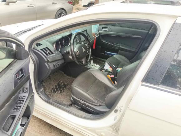 [上海·苏A] 二手三菱翼神2012款 致炫版 2.0L CVT旗舰型