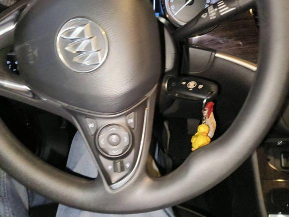 [南通·苏F] 二手别克威朗2018款 三厢 20T 双离合领先型