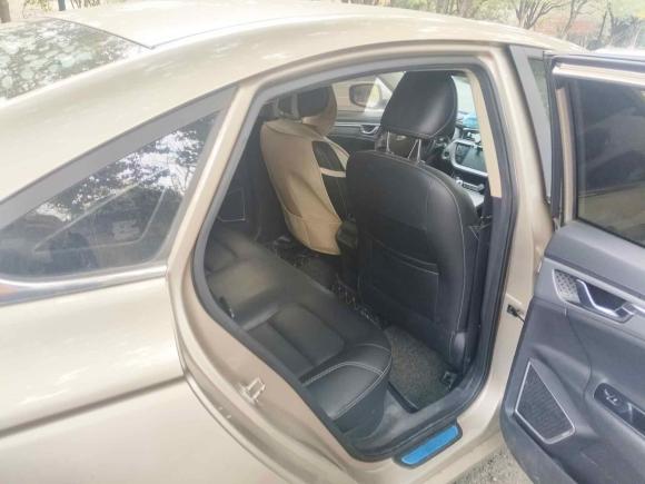 [杭州·浙A] 二手吉利汽车帝豪GL2018款 1.4T DCT精英智联型