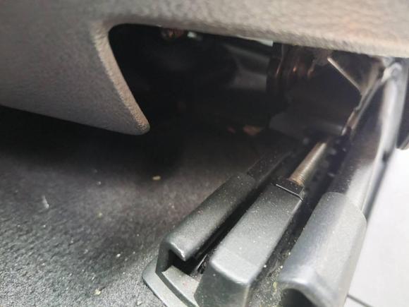 [深圳·粤B] 二手大众途锐2011款 3.0TDI 柴油标配型