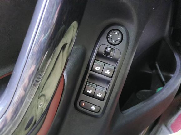 [武汉·鄂A] 二手雪铁龙雪铁龙C3-XR2019款 190THP 自动越领版