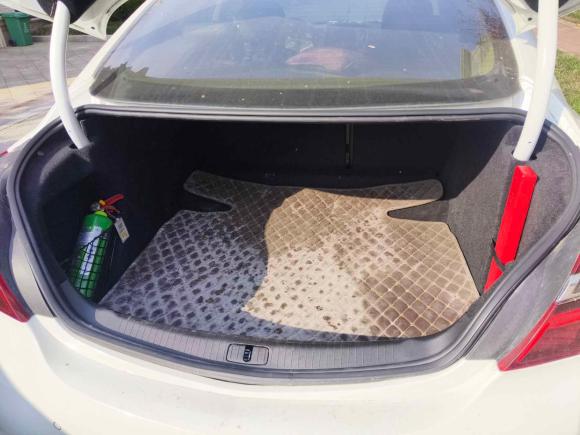 [青岛·鲁B] 二手别克君威2015款 1.6T 领先技术型