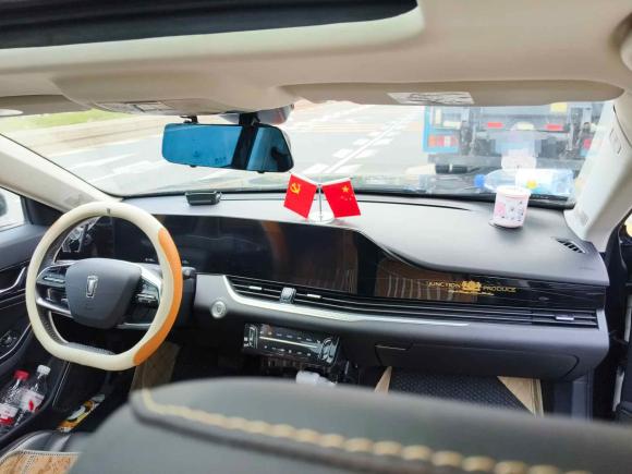 [深圳·赣B] 二手奔腾奔腾B702021款 1.5T 自动悦享型