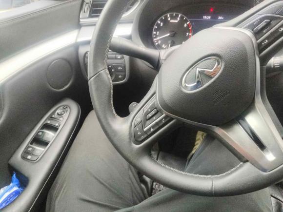 [上海·沪F] 二手英菲尼迪英菲尼迪QX502020款 2.0T 四驱菁英版