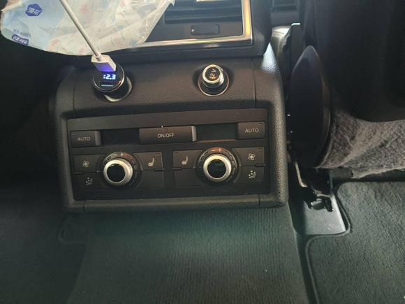 [上海·苏U] 二手奥迪奥迪Q72014款 40 TFSI 运动型