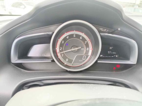 [上海·沪C] 二手马自达马自达3 昂克赛拉2016款 两厢 2.0L 自动旗舰型