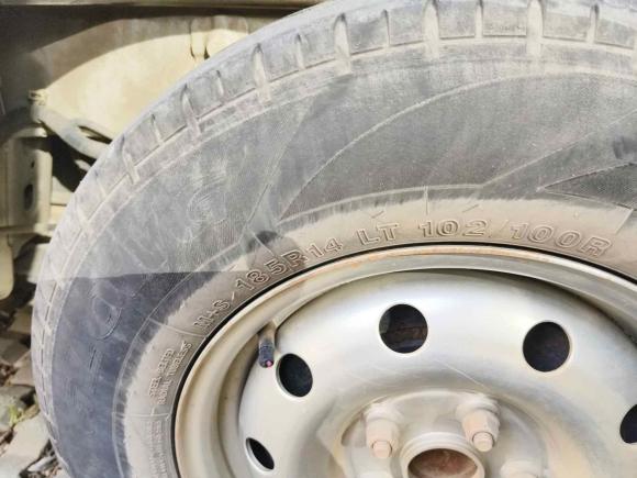 [武汉·鄂A] 二手长安凯程长安睿行EM802023款 平顶背掀门2座60kW 41.932kWh