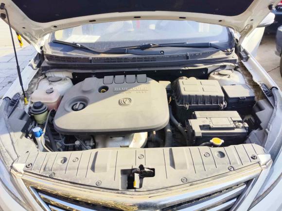 [成都·川A] 二手长安逸动2015款 1.6L 手动豪华型 国V