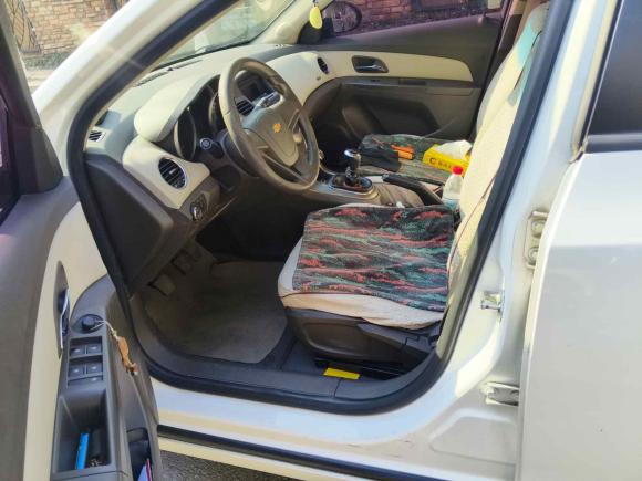 [青岛·鲁B] 二手雪佛兰科鲁兹2015款 1.5L 经典 SE MT